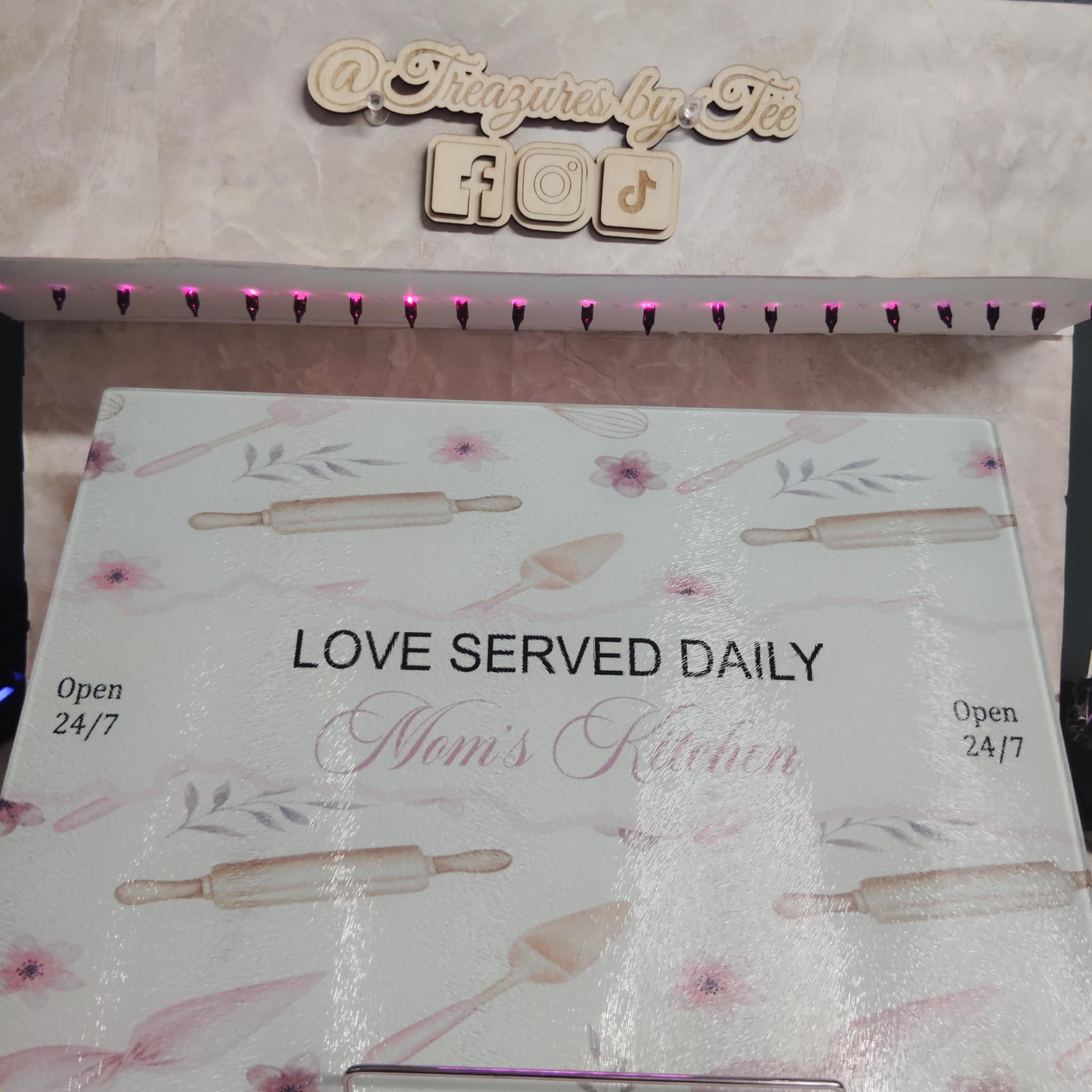 11x15.5 Love Served Daily Glass Cutting Board
